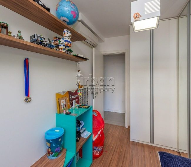 Apartamento Garden com 126m², 3 quartos, 1 suíte, 2 vagas, no bairro Jardim Itu-Sabará em Porto Alegre