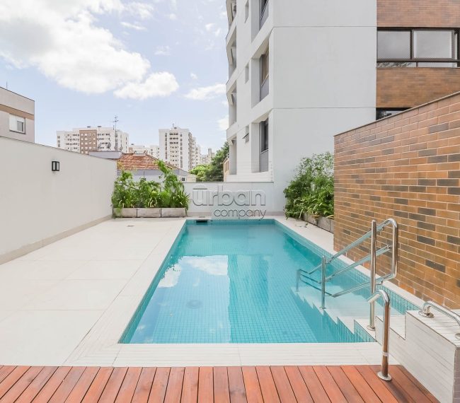 Apartamento com 67m², 2 quartos, 1 suíte, 1 vaga, no bairro Passo da Areia em Porto Alegre