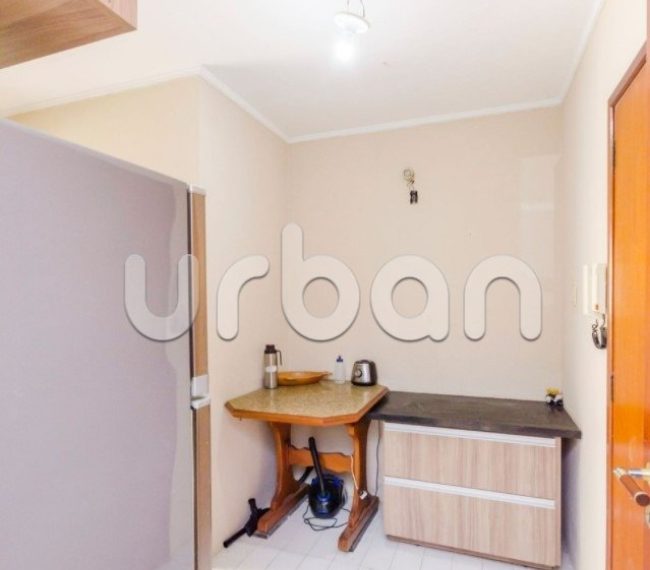 Apartamento com 104m², 3 quartos, 1 suíte, 1 vaga, no bairro Petrópolis em Porto Alegre