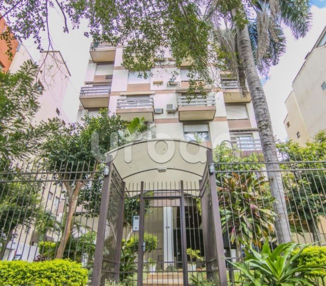 Apartamento com 104m², 3 quartos, 1 suíte, 1 vaga, no bairro Petrópolis em Porto Alegre