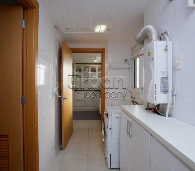 Apartamento com 146m², 3 quartos, 3 suítes, 2 vagas, no bairro Jardim Europa em Porto Alegre