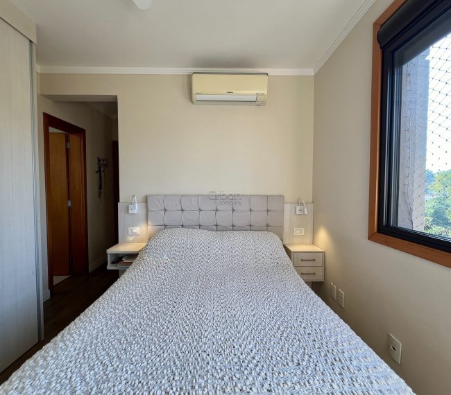 Apartamento com 77m², 3 quartos, 1 suíte, 2 vagas, no bairro Vila Jardim em Porto Alegre