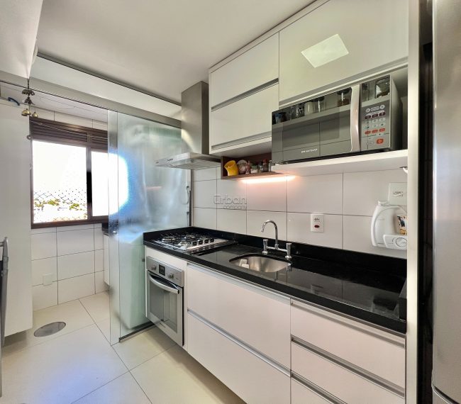 Apartamento com 77m², 3 quartos, 1 suíte, 2 vagas, no bairro Vila Jardim em Porto Alegre