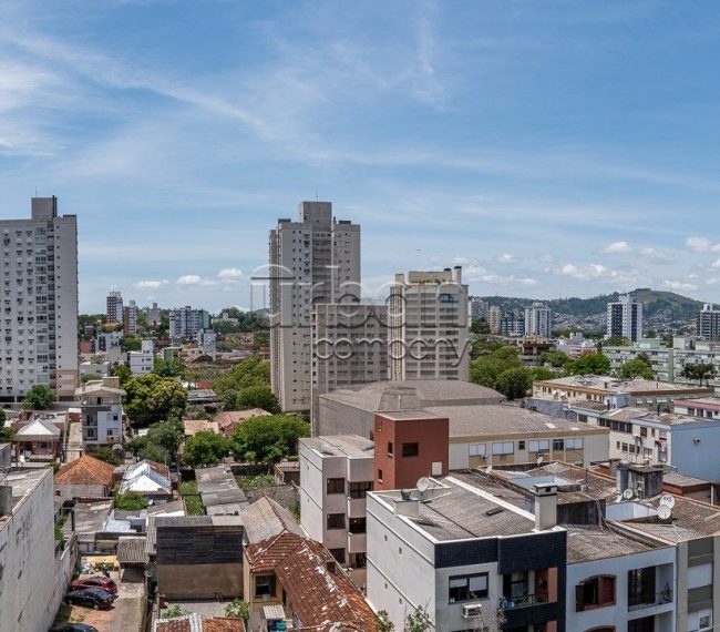 Cobertura com 147m², 2 quartos, 1 vaga, no bairro Petrópolis em Porto Alegre