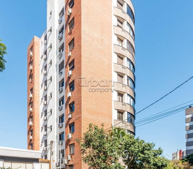 Apartamento com 104m², 3 quartos, 1 suíte, 2 vagas, no bairro Bela Vista em Porto Alegre