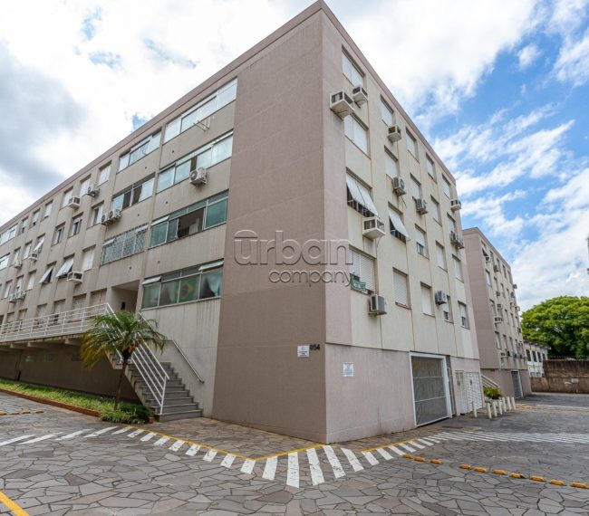 Apartamento com 80m², 3 quartos, 1 suíte, 2 vagas, no bairro Cristo Redentor em Porto Alegre