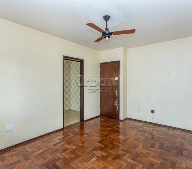 Apartamento com 80m², 3 quartos, 1 suíte, 2 vagas, no bairro Cristo Redentor em Porto Alegre