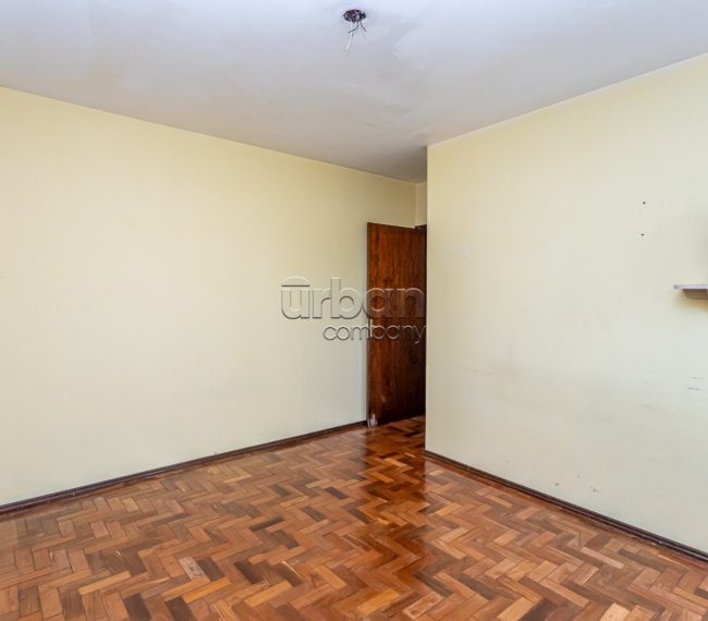 Apartamento com 80m², 3 quartos, 1 suíte, 2 vagas, no bairro Cristo Redentor em Porto Alegre