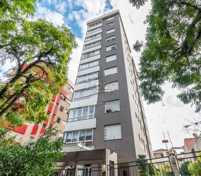 Apartamento com 93m², 3 quartos, 1 suíte, 3 vagas, no bairro Rio Branco em Porto Alegre