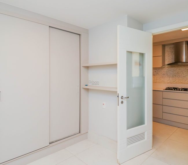 Apartamento com 154m², 3 quartos, 3 suítes, 3 vagas, no bairro Auxiliadora em Porto Alegre