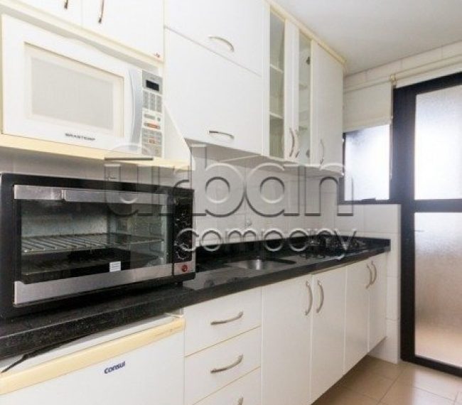 Apartamento com 44m², 1 quarto, 1 vaga, no bairro Mont Serrat em Porto Alegre