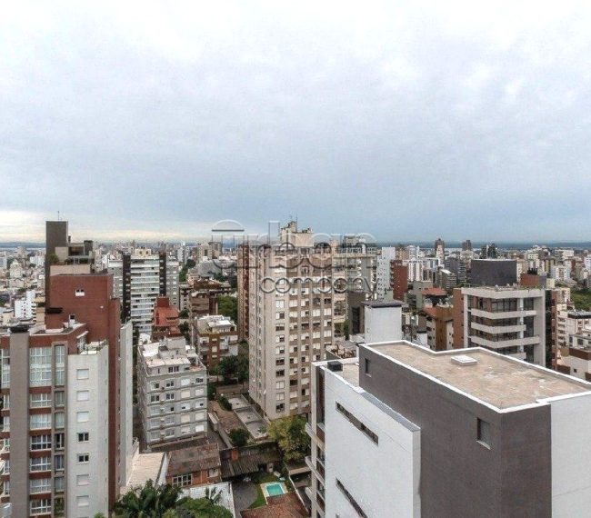 Apartamento com 76m², 2 quartos, 1 suíte, 2 vagas, no bairro Rio Branco em Porto Alegre