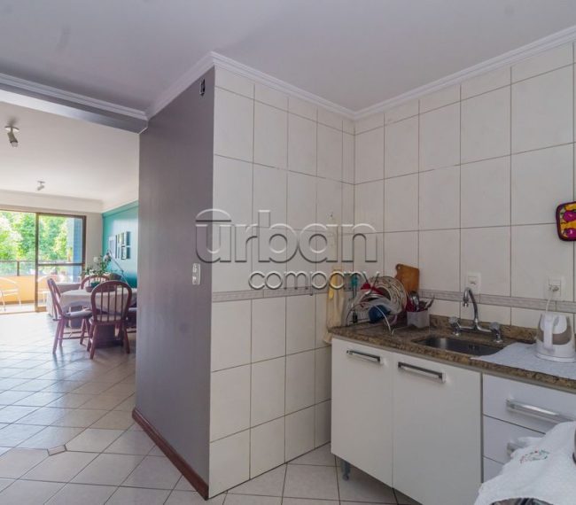 Apartamento com 67m², 2 quartos, 1 suíte, 1 vaga, no bairro Petrópolis em Porto Alegre