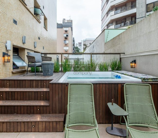 Apartamento Garden com 141m², 2 quartos, 1 suíte, 2 vagas, no bairro Bela Vista em Porto Alegre