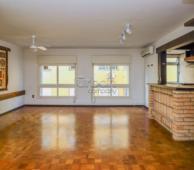 Apartamento com 40m², 1 quarto, 1 vaga, no bairro Petrópolis em Porto Alegre