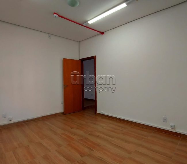 Casa comercial com 240m², no bairro Cidade Baixa em Porto Alegre