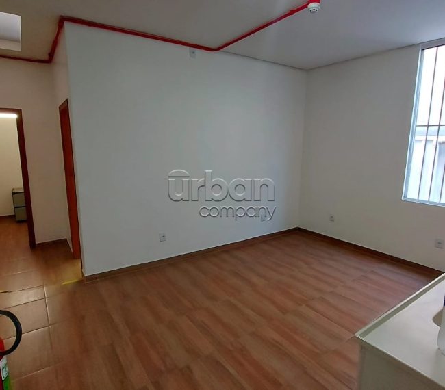 Casa comercial com 240m², no bairro Cidade Baixa em Porto Alegre