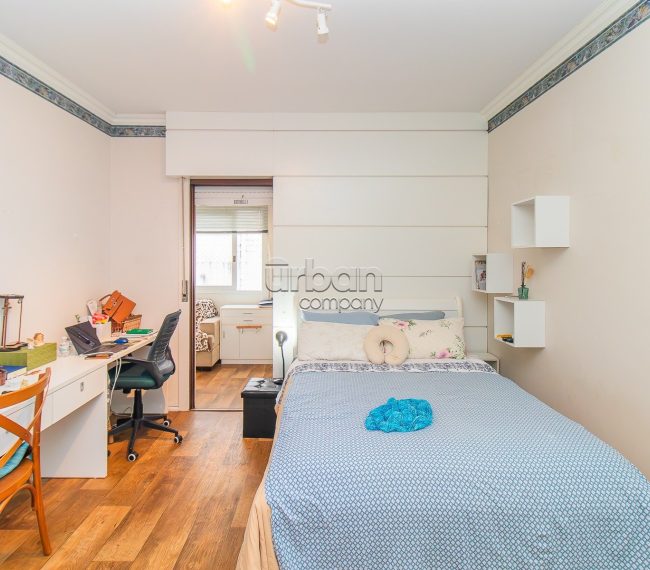 Apartamento Duplex com 270m², 5 quartos, 3 vagas, no bairro Auxiliadora em Porto Alegre