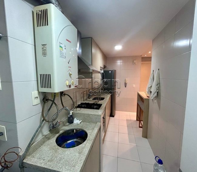 Apartamento com 62m², 2 quartos, 1 suíte, 1 vaga, no bairro Vila Ipiranga em Porto Alegre