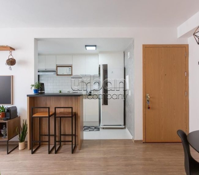 Apartamento com 52m², 2 quartos, 1 vaga, no bairro Jardim Carvalho em Porto Alegre