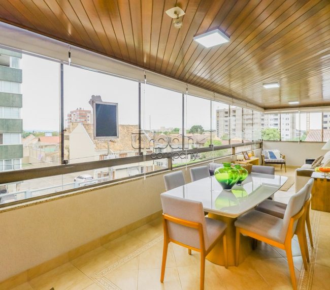 Apartamento com 125m², 3 quartos, 1 suíte, 2 vagas, no bairro Jardim Planalto em Porto Alegre