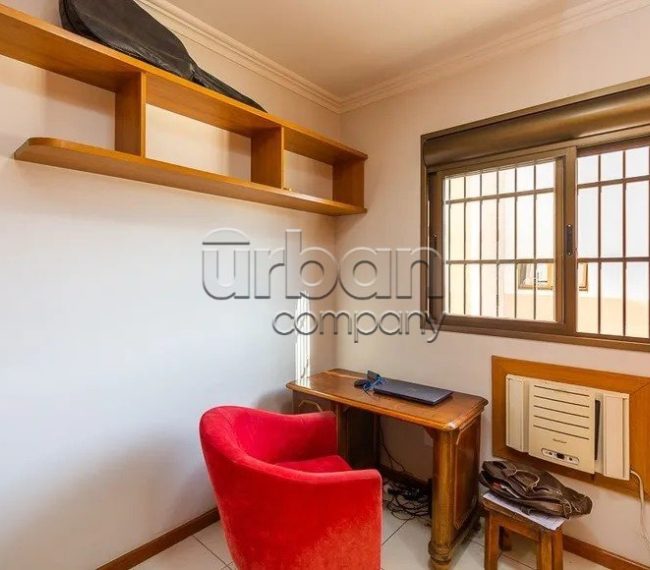 Apartamento Garden com 74m², 2 quartos, 1 suíte, 1 vaga, no bairro Santana em Porto Alegre