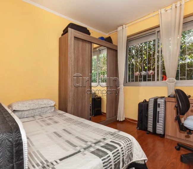 Apartamento Garden com 168m², 3 quartos, 1 suíte, 1 vaga, no bairro Jardim São Pedro em Porto Alegre