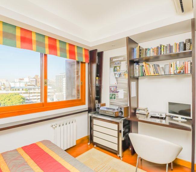 Apartamento com 201m², 3 quartos, 3 suítes, 4 vagas, no bairro Moinhos de Vento em Porto Alegre