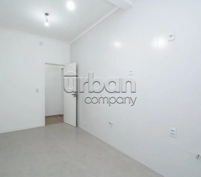 Apartamento Garden com 80m², 2 quartos, 1 vaga, no bairro Moinhos de Vento em Porto Alegre