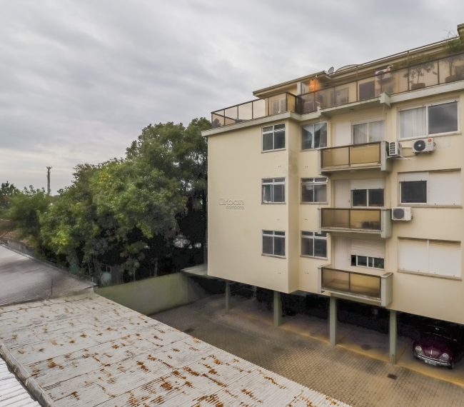 Cobertura com 193m², 3 quartos, 1 vaga, no bairro Santa Maria Goretti em Porto Alegre