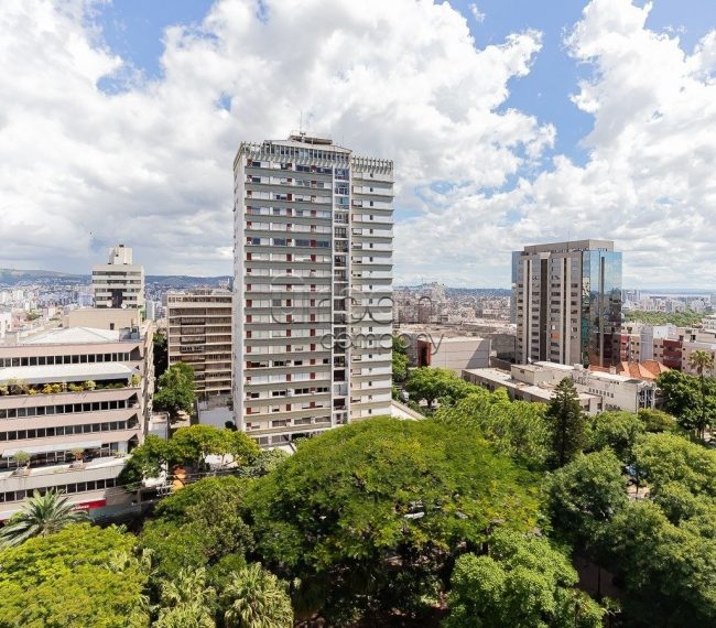 Apartamento com 181m², 3 quartos, 1 vaga, no bairro Independência em Porto Alegre