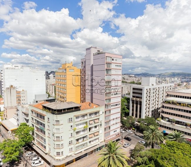 Apartamento com 181m², 3 quartos, 1 vaga, no bairro Independência em Porto Alegre