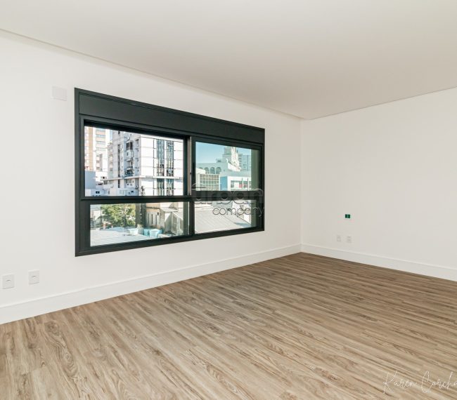 Apartamento com 252m², 3 quartos, 3 suítes, 3 vagas, no bairro Moinhos de Vento em Porto Alegre