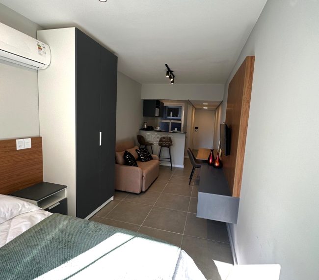 Loft com 30m², 1 quarto, no bairro Centro Histórico em Porto Alegre