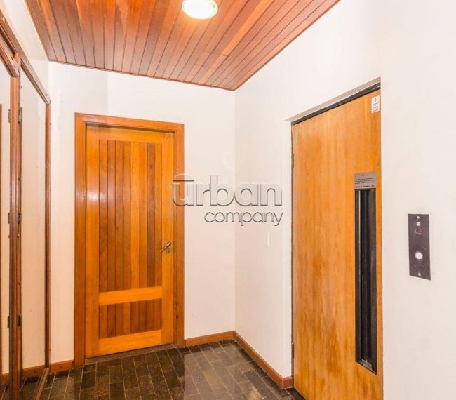 Apartamento com 470m², 4 quartos, 2 suítes, 4 vagas, no bairro Bela Vista em Porto Alegre