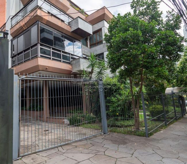 Apartamento com 470m², 4 quartos, 2 suítes, 4 vagas, no bairro Bela Vista em Porto Alegre