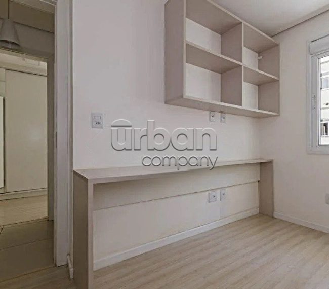 Apartamento com 69m², 2 quartos, 1 suíte, 2 vagas, no bairro Partenon em Porto Alegre