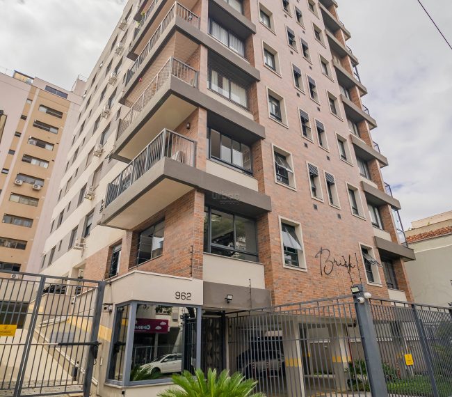 Apartamento Garden com 106m², 2 quartos, 1 suíte, 1 vaga, no bairro Rio Branco em Porto Alegre