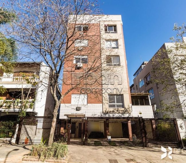 Apartamento com 45m², 1 quarto, 1 vaga, no bairro Auxiliadora em Porto Alegre