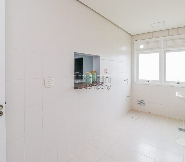 Apartamento com 101m², 3 quartos, 1 suíte, 2 vagas, no bairro Jardim Itu-Sabará em Porto Alegre