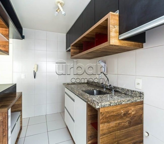 Apartamento com 62m², 2 quartos, 1 suíte, 1 vaga, no bairro Vila Ipiranga em Porto Alegre