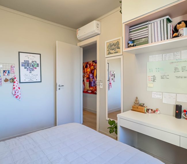 Apartamento com 125m², 3 quartos, 1 suíte, 2 vagas, no bairro Jardim Europa em Porto Alegre