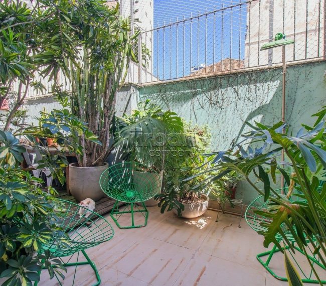 Apartamento Garden com 175m², 3 quartos, 1 suíte, 2 vagas, no bairro Moinhos de Vento em Porto Alegre