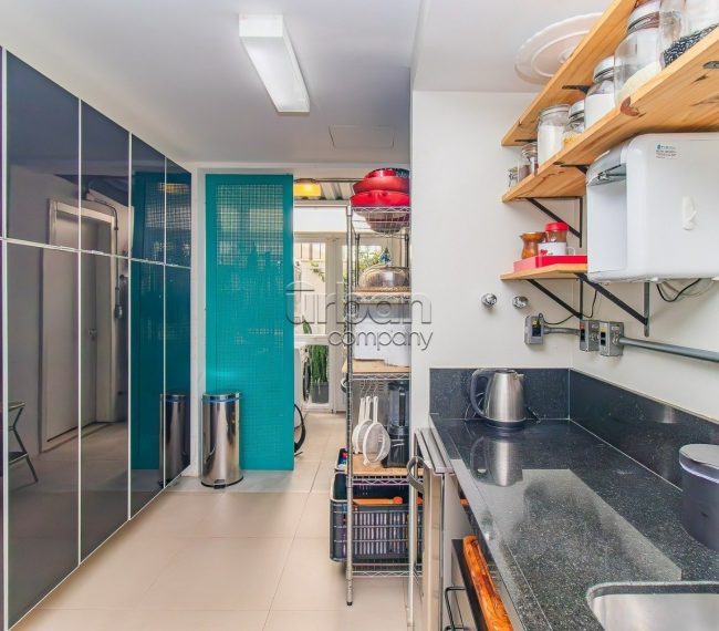 Apartamento Garden com 175m², 3 quartos, 1 suíte, 2 vagas, no bairro Moinhos de Vento em Porto Alegre