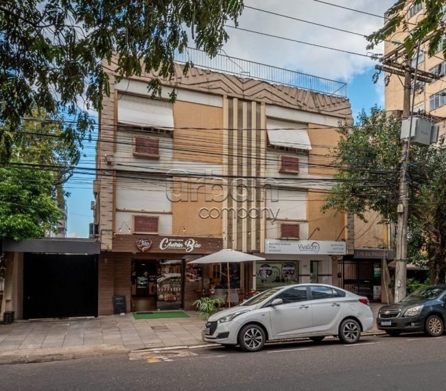 Cobertura com 175m², 5 quartos, 1 suíte, 3 vagas, no bairro Moinhos de Vento em Porto Alegre