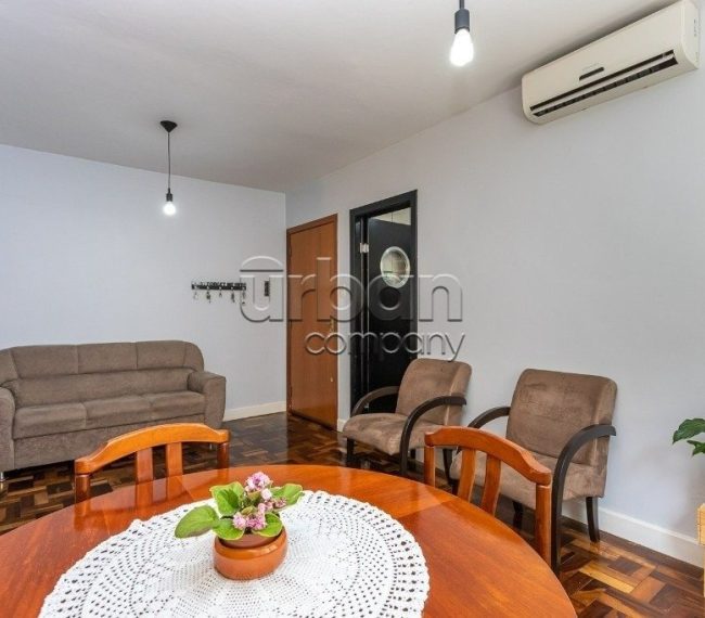 Apartamento com 55m², 2 quartos, no bairro Passo da Areia em Porto Alegre