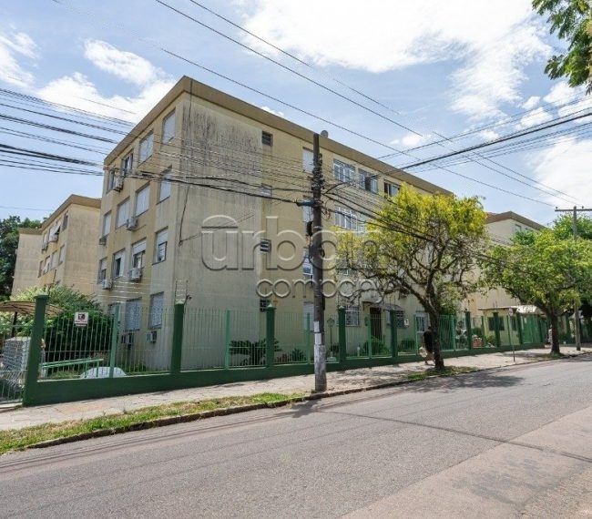 Apartamento com 55m², 2 quartos, no bairro Passo da Areia em Porto Alegre