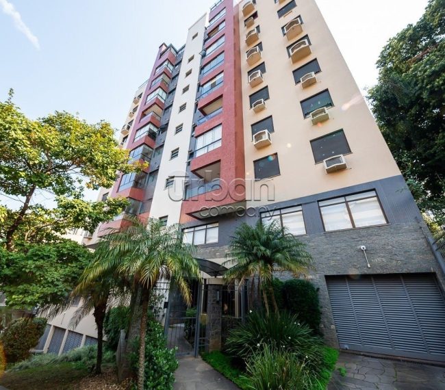 Apartamento com 76m², 2 quartos, 1 suíte, 2 vagas, no bairro Rio Branco em Porto Alegre