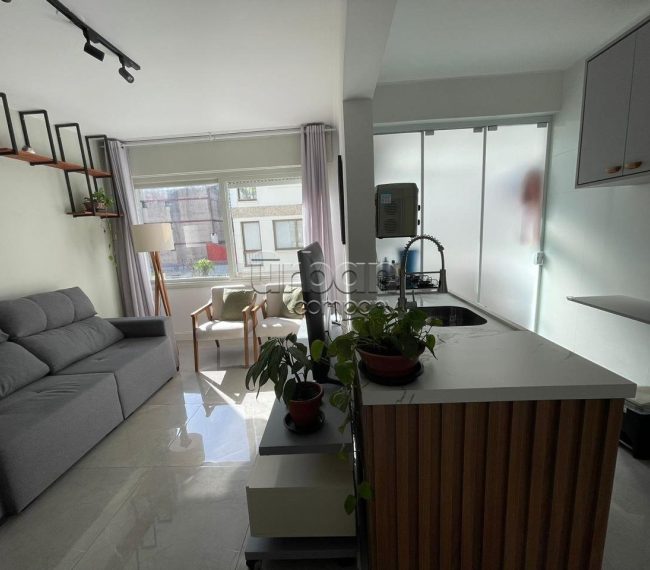 Apartamento com 63m², 2 quartos, 1 vaga, no bairro Mont Serrat em Porto Alegre