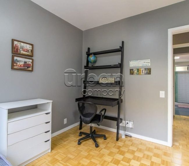 Apartamento com 115m², 3 quartos, 1 suíte, 1 vaga, no bairro Petrópolis em Porto Alegre